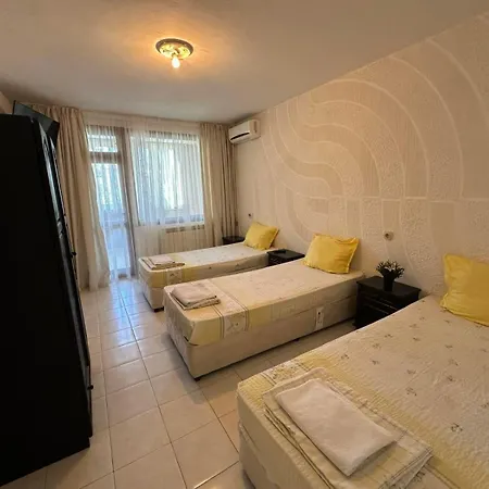 стил Guest house Kiten (Burgas)